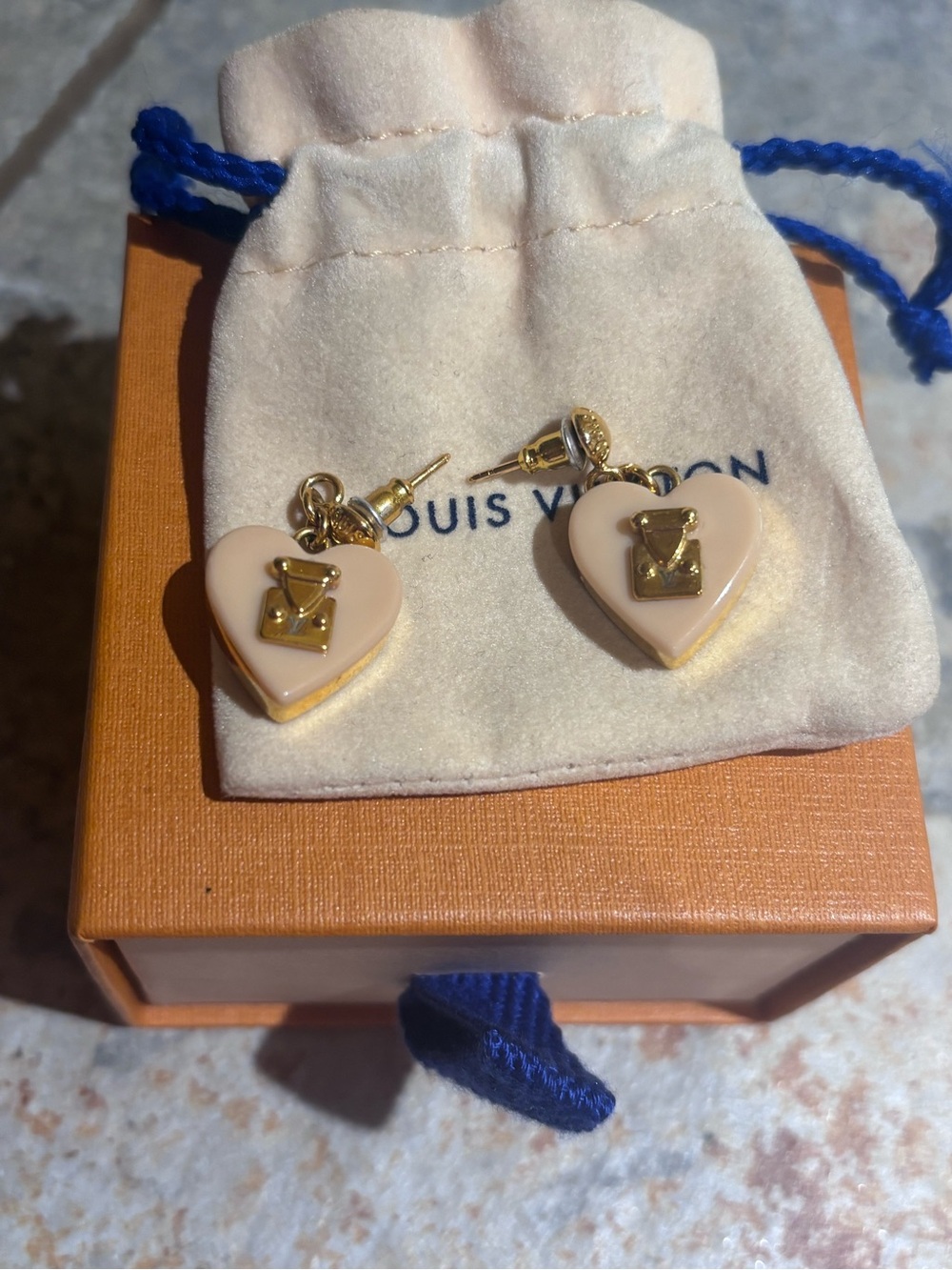 Louis Vuitton Beige Heart Logo Drop Earrings with Gold Accents - Picture 2 of 7